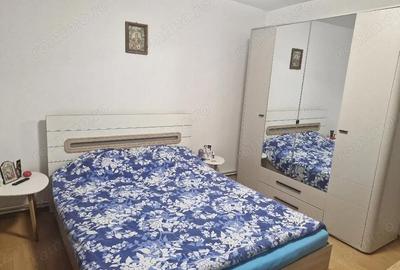 Apartament cu 3 camere decomandat în Girocului - 2
