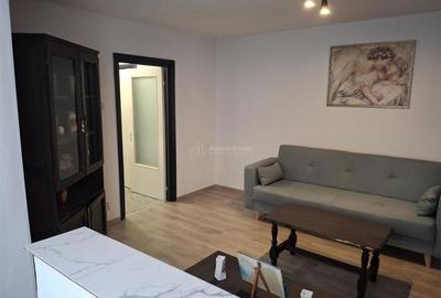 Apartament cu 2 camere semidecomandat în Micro III - 15