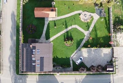 Casă individuală cu 11 camere cu Teren 2039 Mp în Bușteni - 4