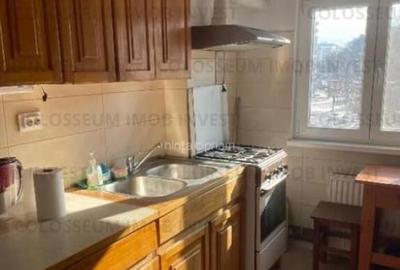 Apartament 3 camere, decomandat - zona Centru Civic - 1