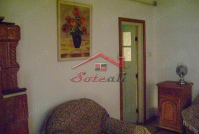 Casă cu Teren 880 Mp în Cornu - 12