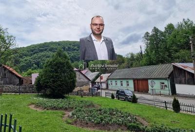 Casă cu 5 camere cu Teren 2446 Mp în Central - 16