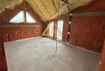 Casă cu 5 camere cu Teren 590 Mp în Tăuții-Măgherăuș - 10