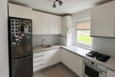 Apartament cu 3 camere semidecomandat în Central - 7