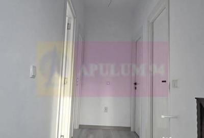 Casă cu 4 camere cu Teren 450 Mp în Brebu - 2