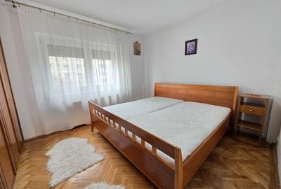 Apartament cu 2 camere semidecomandat, mobilat în Văcăresti - 5