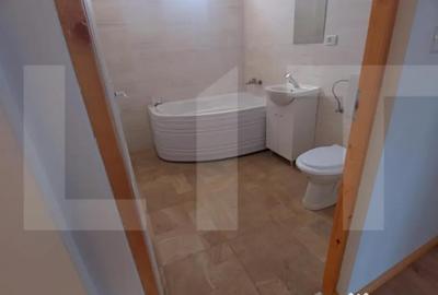 Casă cu 7 camere cu Teren 290 Mp în Sânleani - 4