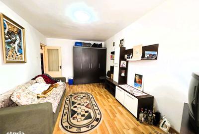 Apartament cu 2 camere decomandat în Podul de Fier - 1