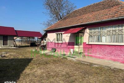 Casă cu 3 camere cu Teren 1800 Mp în Ozun - 19