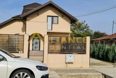 Casă cu 4 camere cu Teren 775 Mp în Brazi - 17