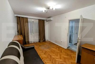 Apartament cu 2 camere decomandat în Cetate - 1
