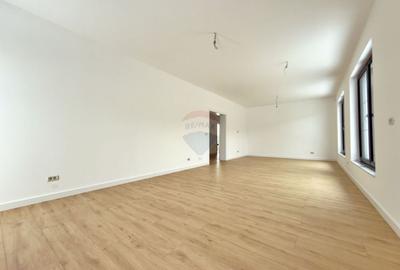 Vilă cu 4 camere de vânzare în Via Carmina - 10