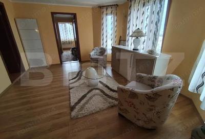 Casă cu 4 camere cu Teren 2700 Mp în Cihei - 3