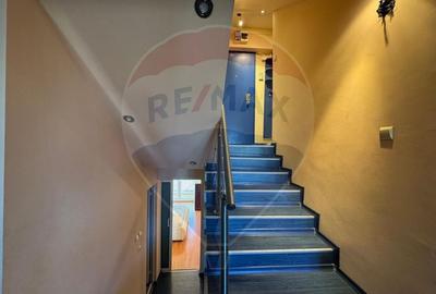 Apartament cu 3 camere semidecomandat, mobilat în Polivalentă - 2