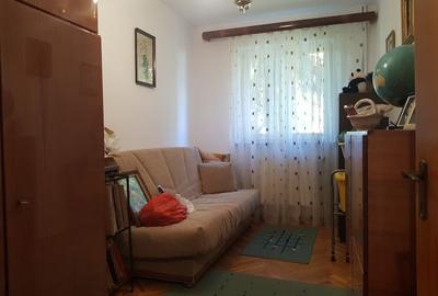 Vanzare apartament 4 camere, cu centrala, etaj 1, Trivale, loc de parcare, Profi - 5