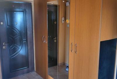 Apartament cu 3 camere decomandat în Sud - 6
