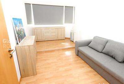 Apartament cu 3 camere semidecomandat, mobilat în 1 Mai - 9