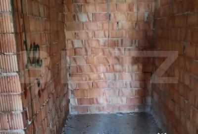 Casă cu 5 camere cu Teren 500 Mp în Păulești - 5