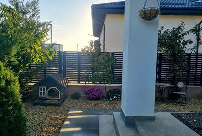 Casă individuală cu 4 camere cu Canalizare în Central - 19