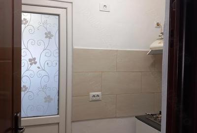 Garsonieră nedecomandată în Uzina 2