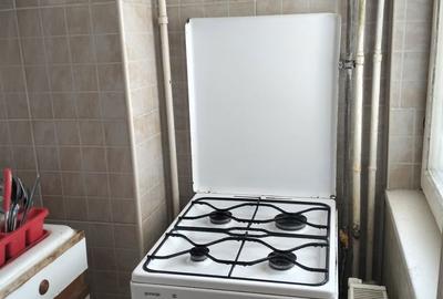 Garsonieră decomandată în Astra - 2