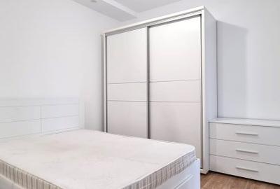 Garsonieră decomandată, mobilată în 13 Septembrie