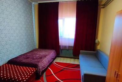 Casă cu 5 camere cu Teren 700 Mp în Turnu - 9