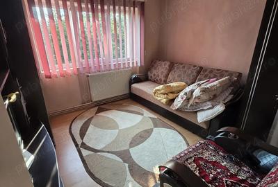 Apartament de vanzare - 4