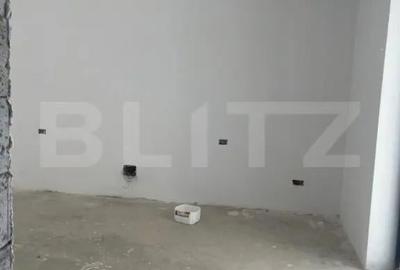 Casă cu 3 camere cu Teren 473 Mp în Central - 14
