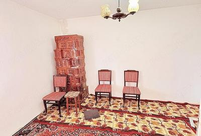 Casă cu 4 camere cu Teren 1500 Mp în Buda - 2