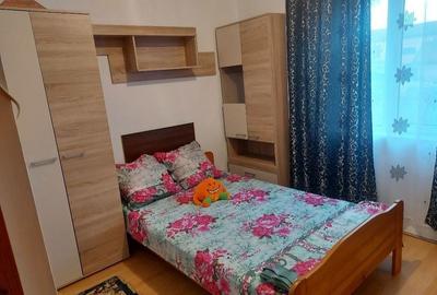 Apartament cu 2 camere semidecomandat în 9 Mai - 7