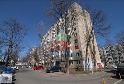 Apartament cu 3 camere semidecomandat, mobilat în Drumul Taberei - 35