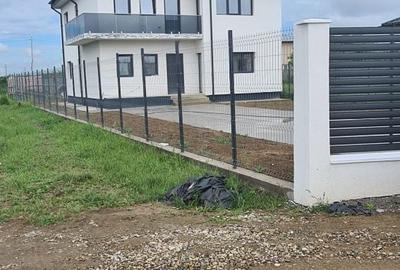 Casă cu 4 camere în Răzvad - 6