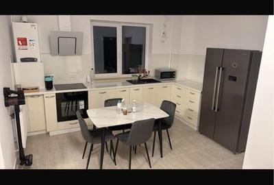 Apartament cu 3 camere decomandat în Berceni - 2