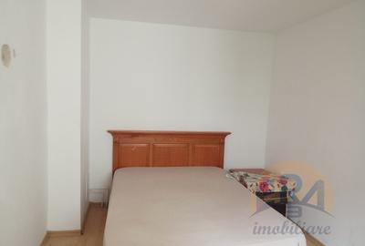 Garsoniera modificata cu 2 camere,Rogerius, Str. Aluminei - 1