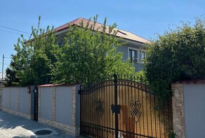 Casă cu 4 camere cu Teren 409 Mp în Central - 3