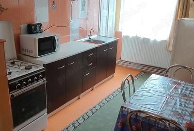 Apartament cu 2 camere decomandat în Central - 2