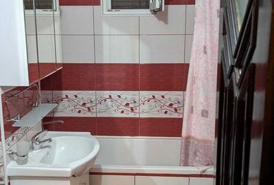 Apartament cu 3 camere decomandat în Central - 4