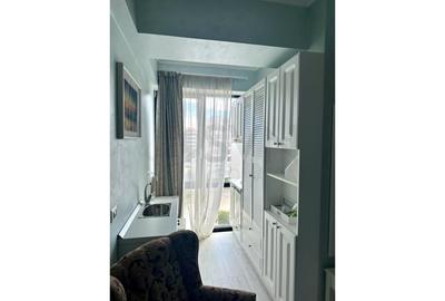 REA1019300 Studio Blue Bike Mamaia - 6