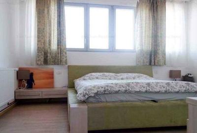Apartament cu 4 camere decomandat, mobilat în Complex Studențesc - 3