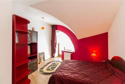 Film & Tur LIVE! Rafinament in cartier linistit, pe 30.000 mp teren paradis, fac - 37