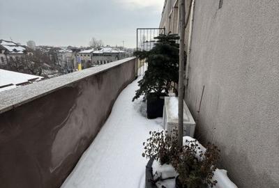 Apartament cu 3 camere decomandat în Romană - 4