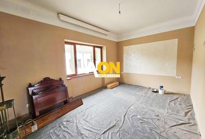 Apartament cu 2 camere decomandat în Central - 11