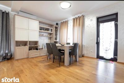 Casă cu 5 camere cu Teren 588 Mp în Sântandrei - 17