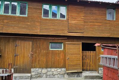Casa de vânzare în stațiunea Azuga - 12