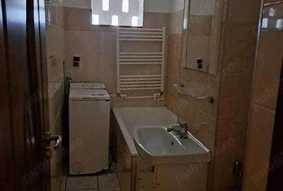Apartament cu 2 camere semidecomandat în Micro 15