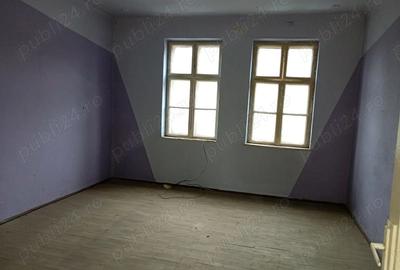 Casă cu 6 camere în Central - 10