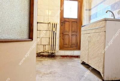 Apartament cu 2 camere semidecomandat în Micro 19 - 4