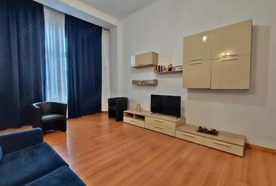Apartament cu 3 camere decomandat în Ultracentral