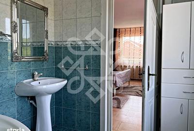 Casă cu 6 camere decomandat cu Teren 1850 Mp în Iorga - 3